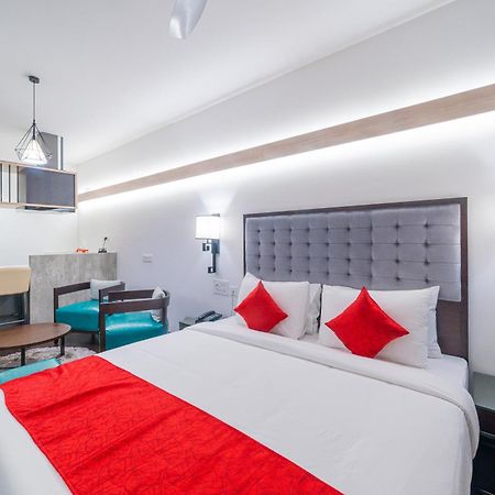 Hotel Deccan Serai Grande, Gachibowli, Haiderabad Buitenkant foto