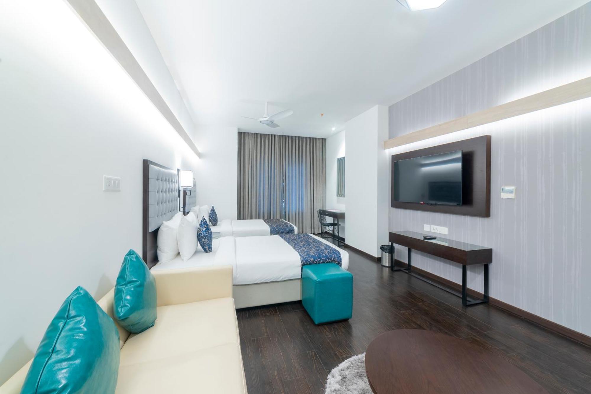 Hotel Deccan Serai Grande, Gachibowli, Haiderabad Buitenkant foto